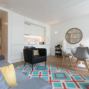 Flh Chiado Modern Place Apartamento Lisboa